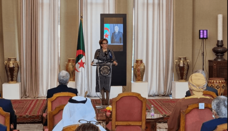 وزيرة الثقافة: هناك جهود لترقية وتطوير الصناعة التقليدية والتحف الفنية