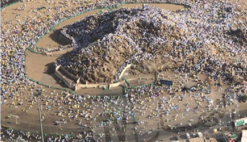 كاميرا النهار ترصد أجواء عرفة ومنى ومكة المكرمة من السماء