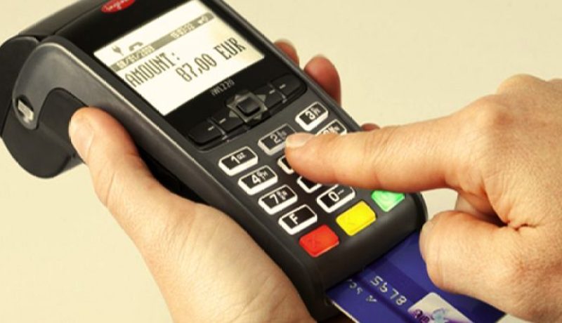 مستغانم.. توقيع 6 اتفاقيات لتفعيل الدفع الإلكتروني