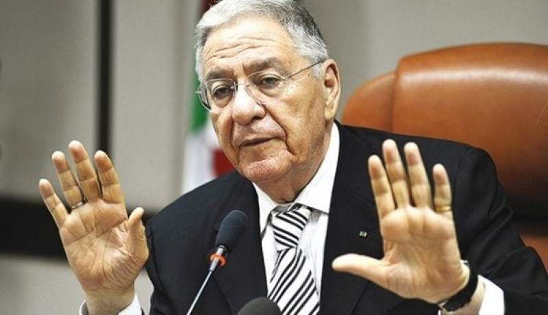 ولد عباس ينهي مهام مدير ديوانه