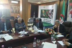 ولد عباس يلتقي رؤساء اللجان الإنتقالية.. للتحضير  لإنتخابات مجلس الأمة