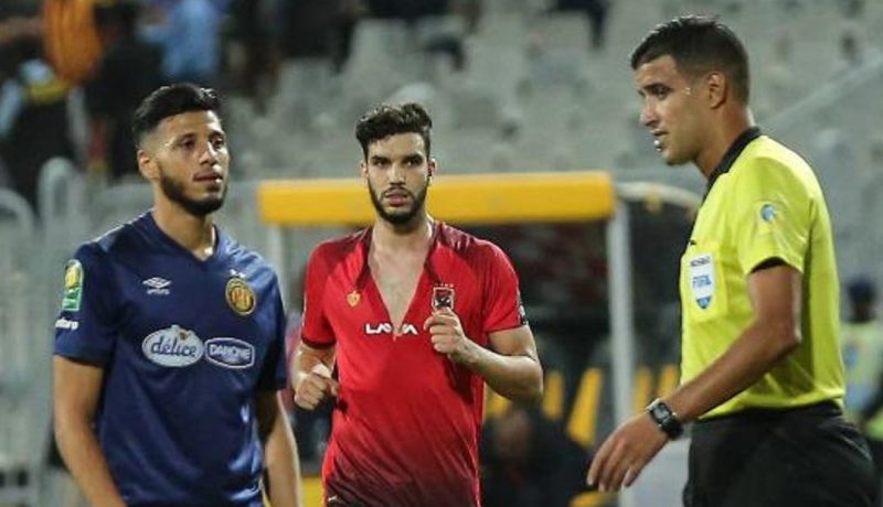 “الكاف” يوقف لاعب الأهلي المصري “أزارو” !!