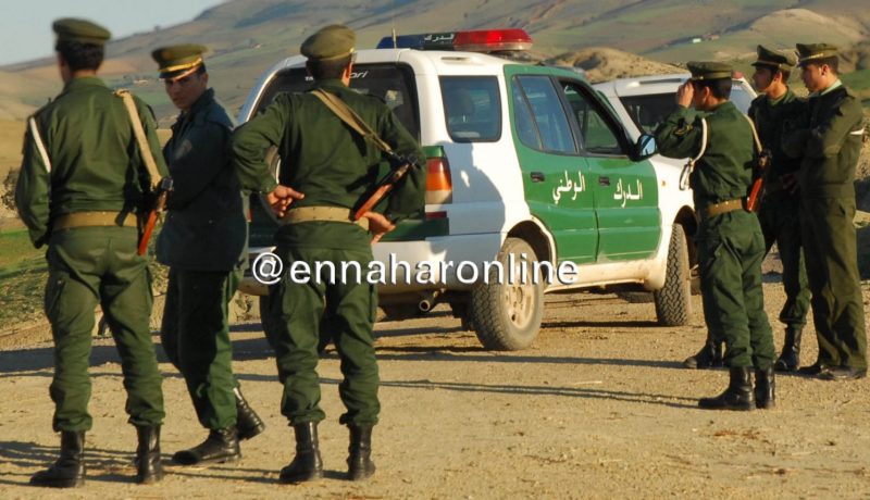 ضبط 1140 قارورة خمر مموهة بصناديق الخضر في وهران