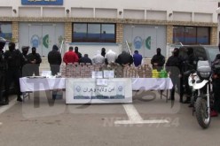بالصور.. تفكيك شبكة إجرامية وإحباط ترويج قنطار من القنب الهندي في وهران