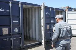 التحقيق في 3 حاويات لحوم مجمدة متواجدة بالميناء الجاف بالسانية منذ سنة بوهران