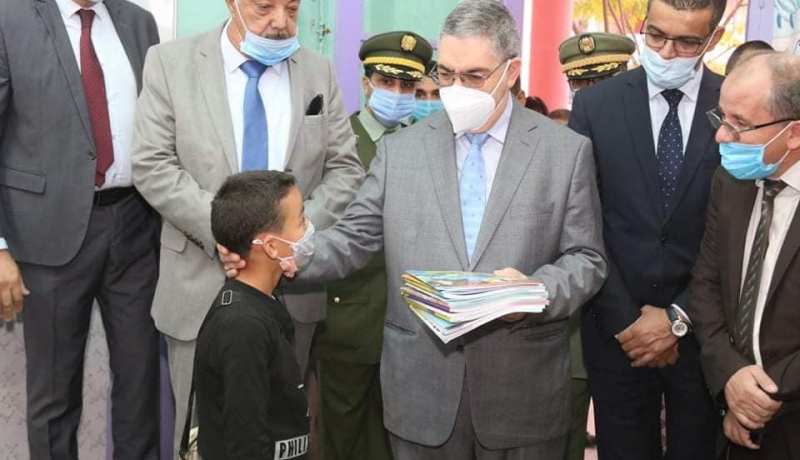 والي وهران يصدر بيانا حول حادثة إهانة معلمة