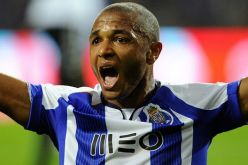 بالفيديو.. براهيمي يُفجر ملعب “الدراغاو” بهذه الطريقة