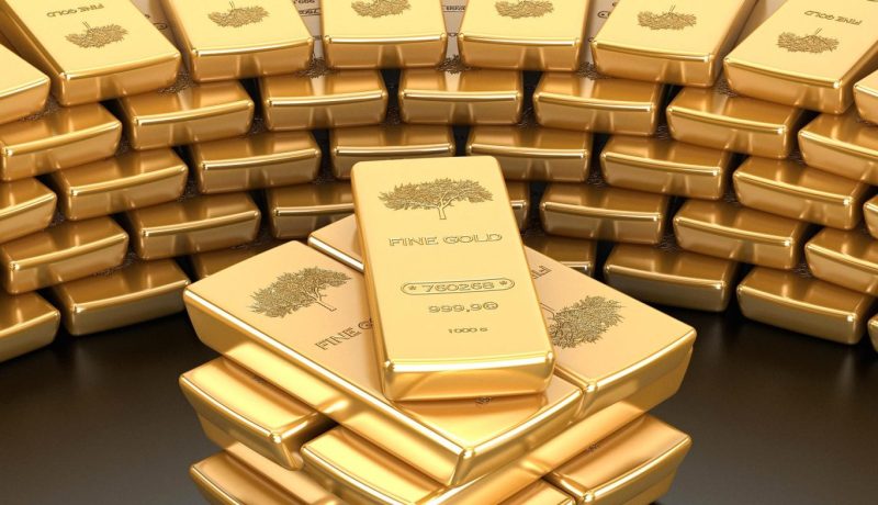 الذهب يهبط مع إرتفاع الدولار ويتجه لثاني خسارة أسبوعية