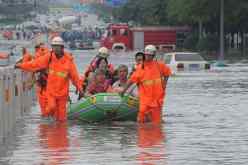 الصين: ارتفاع حصيلة ضحايا الفيضانات إلى أكثر من 300 شخص