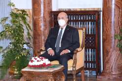 رئيس الجمهورية: على المستثمرين عدم التدخل في السياسة والباب مفتوح لمن أراد العمل