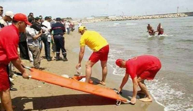 الشلف: إنقاذ شخصين على مركبي تجذيف بشاطئ تنس