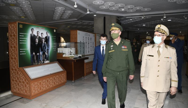 نائب وزير دفاع فدرالية روسيا في زيارة إلى مقام الشهيد والمتحف المركزي للجيش