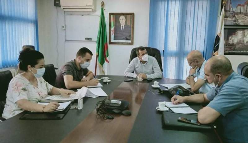 سكيكدة..والي الولاية يرفع دعوة قضائية ضد أحد الأشخاص شتمه عبر صفحة فايسبوك