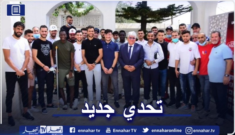 عاشور جلول يجتمع بلاعبيه لتسطير أهداف الموسم المقبل