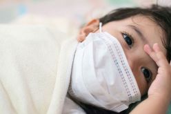 مختصون يُحذرون: مستشفى الدويرة سجل 100 إصابة بكورونا لدى الأطفال شهر جويلية