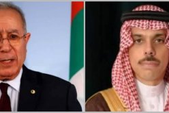 لعمامرة يتلقى اتصالا هاتفيا من الأمير فيصل بن فرحان بن عبد الله آل سعود