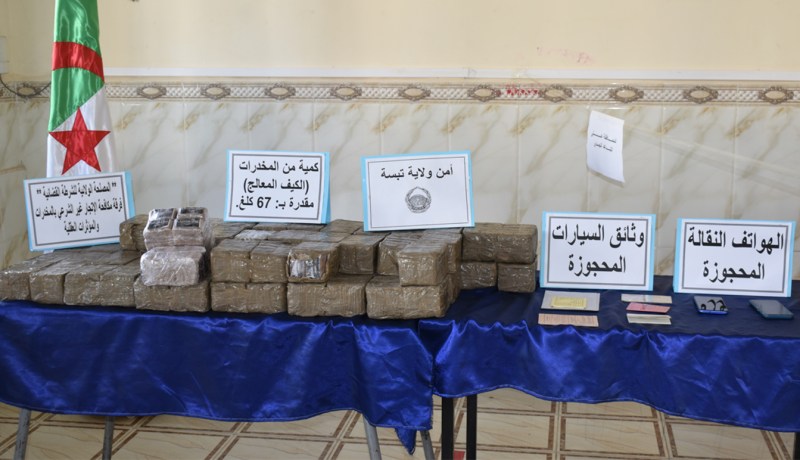 تبسة: توقيف شخصين وحجز 67 كلغ من المخدرات