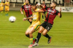 شبيبة القبائل تغرق تلمسان وتنذر مڨرة قبل النهائي