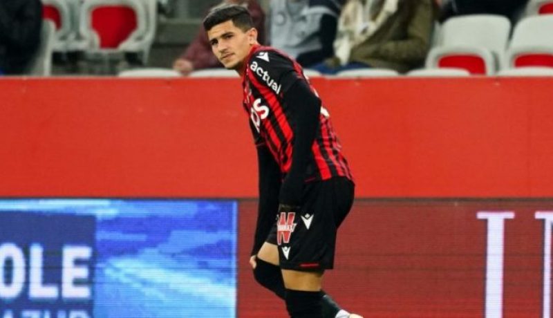 مدرب نيس يؤكد غياب عطال عن التربص المقبل للخضر