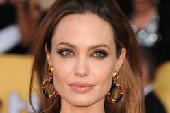 أنجلينا جولي تفتح حسابا على انستغرام لأول مرة للدفاع عن الأفغانيات