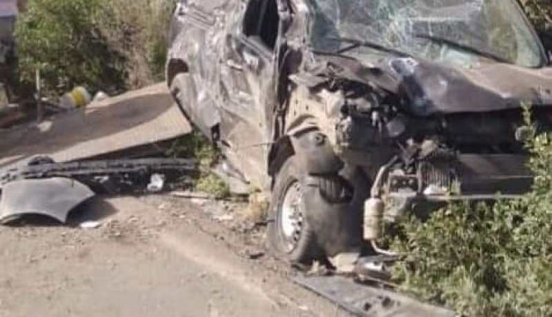 قتيلان وجربحان في تصادم سيارة وشاحنة ببوسفر في وهران