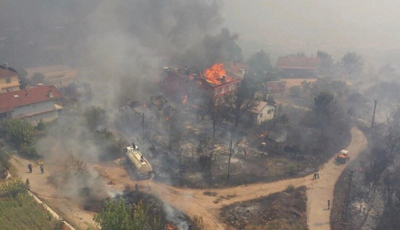 خلفت خسائر ضخمة.. تركيا تسيطر على حرائق الغابات