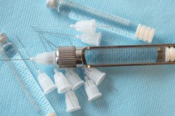 مختص بجراحة الفم: التخذير الموضعي لا يشكل خطرا للملقحين ضد كورونا