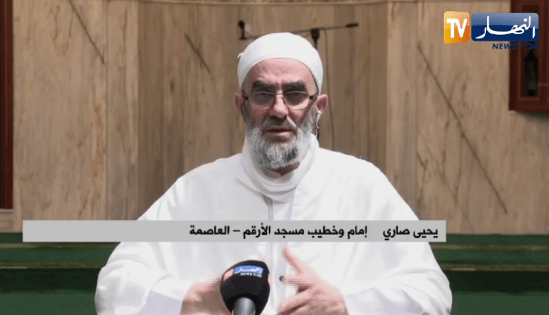 العاصمة/ إمام مسجد الأرقم يدعو لعدم الإنصياع وراء دعاة الفتنة..ما عشناه يكفينا