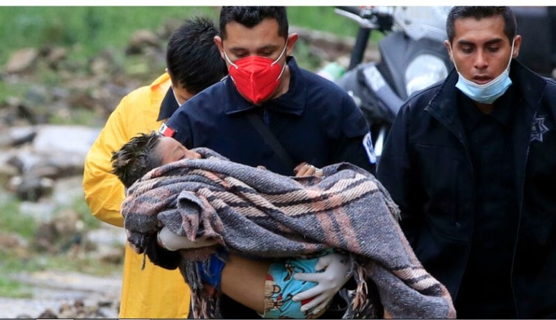 إعصار غريس يودي بثمانية أشخاص في المكسيك