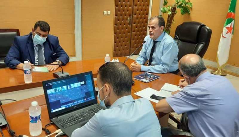 رزيق يأمر بتكثيف العمليات الرقابية على أسواق الجملة والتجزئة
