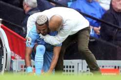 السيدة العجوز تُغازل محرز