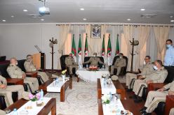 اللواء سابع مبروك يشرف على افتتاح السنة الدراسية بالمدرسة العليا العسكرية للإعلام والإتصال