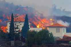 إسبانيا تستغيث.. بركان ثائر يغزو جزر لابالما وإجلاء آلاف السكان