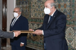 رئيس الجمهورية يتسلم أوراق اعتماد 4 سفراء جدد لدى الجزائر