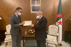 لعمامرة يستقبل  السفراء الجدد لدى الجزائر