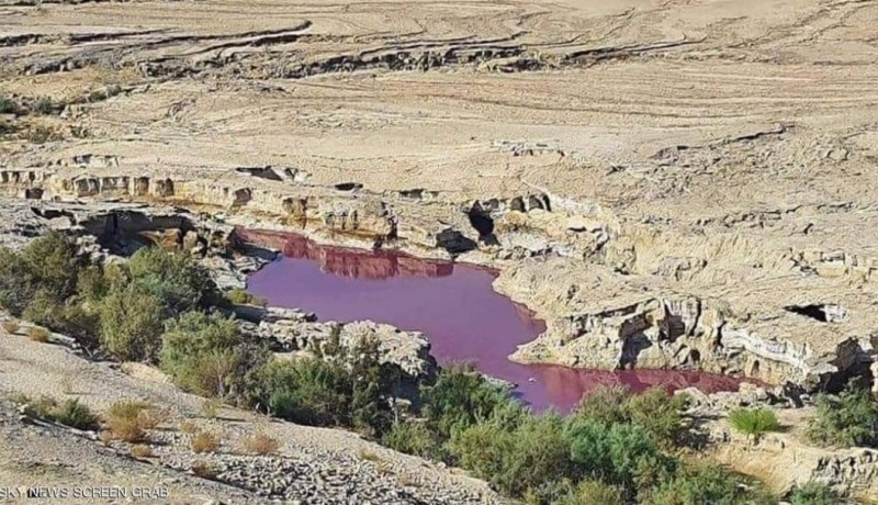 الكشف عن سر “المياه الحمراء” في البحر الميت