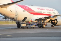 بعد فضيحة الكوكايين.. الجوية الجزائرية تمنع العاملين بأطقم الرحلات الدولية من النزول من الطائرة