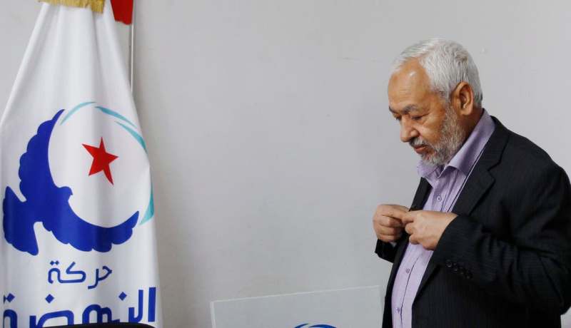 113 استقالة دفعة واحدة.. شقاق جديد يصيب النهضة في تونس