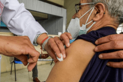 فرنسا تُعطي المُسنين جرعة تنشيطية ضد كورونا