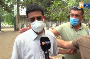 مؤثر جدا.. ابن الراحل عمر قندوز يبكي وهو يروي ذكرياته مع أبيه