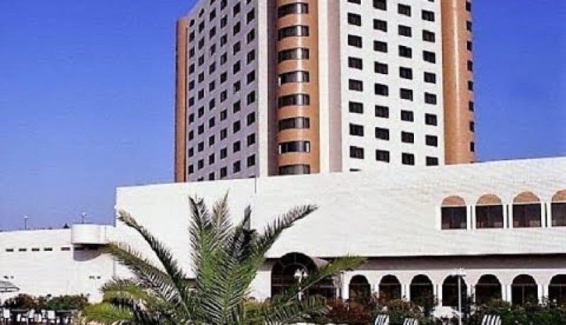 فندق “الماركير” يتعرض لعملية سطو ليلا والشرطة تطيح بالسارق