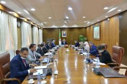 تأجيل عرض مخطط عمل الحكومة على نواب البرلمان إلى 13سبتمبر