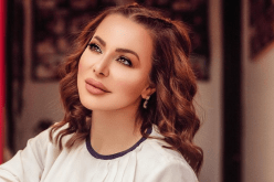 سوزان نجم الدين تكشف حقيقة زواجها من مرافقها الشخصي