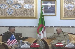 “الفريق شنڨريحة يستقبل القائد العام للقوات الأمريكية في إفريقيا “أفريكوم