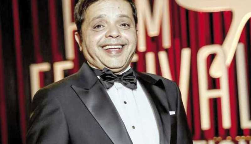 محمد هنيدي يفاجئ جمهوره بهذا القرار الساخر