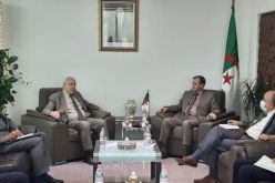 رزيق: إمكانية تنظيم تظاهرة تجارية لترويج المنتجات المحلية بباريس