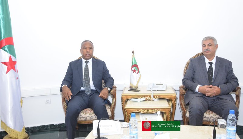 غليزان: تنصيب مديـــري النقـــل والموارد المائية