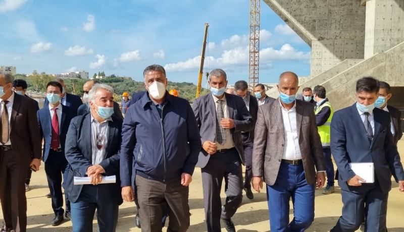 خلال زيارته التفقدية الثانية.. بلعريبي يعاين الأشغال بملعب براقي