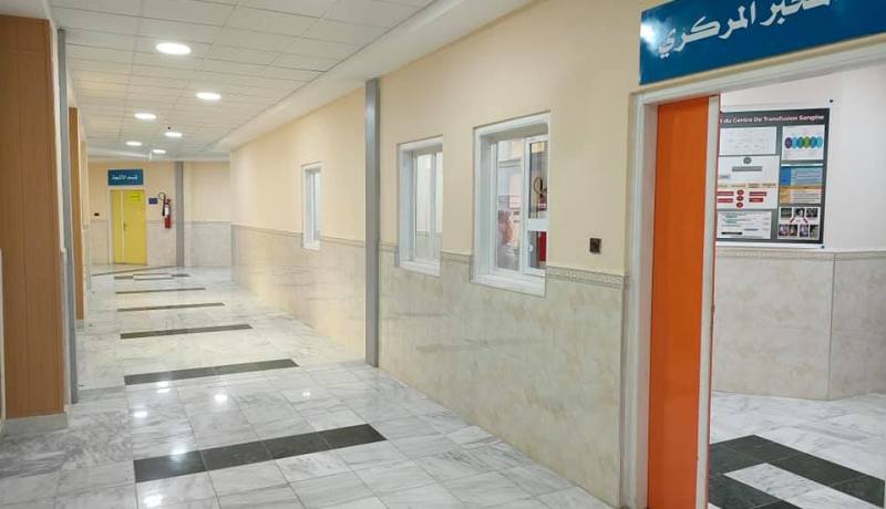 وزارة الصحة تعتزم رفع عدد المناصب المفتوحة لبعض تخصصات الطب