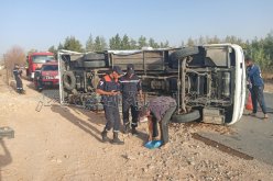بشار: إصابة 10 جزائريين و7 أجانب في انقلاب حافلة